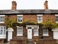 row of terrace houses 